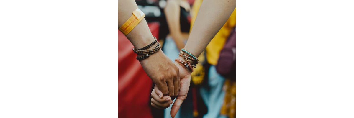 Sinnliche Annäherung zum Ende der Pandemie - Sinnliche Annäherung zum Ende der Pandemie