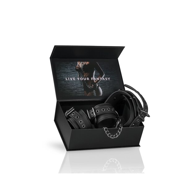 Leather Collar With Handcuffs