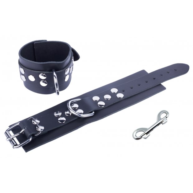 Ultra Black Leather Handcuffs