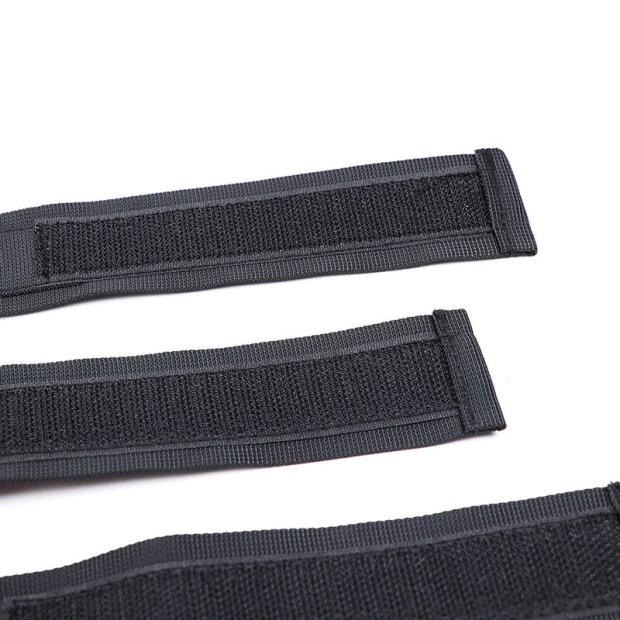 OHMAMA Collar with nylon handcuffs