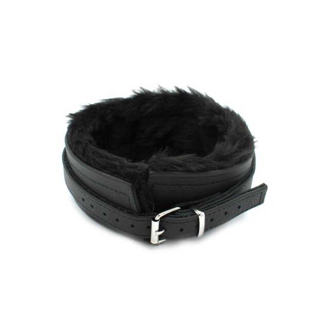 Fluffy Inside Black Leather Collar