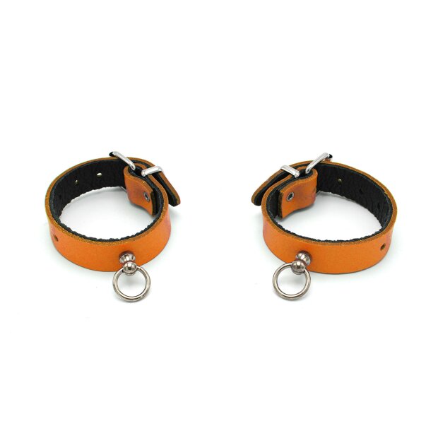 Kiotos Leather Handcuffs Mini O-Ring Orange