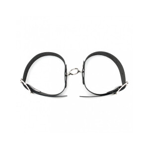 Rimba Simple Ankle Cuffs with Ring Black