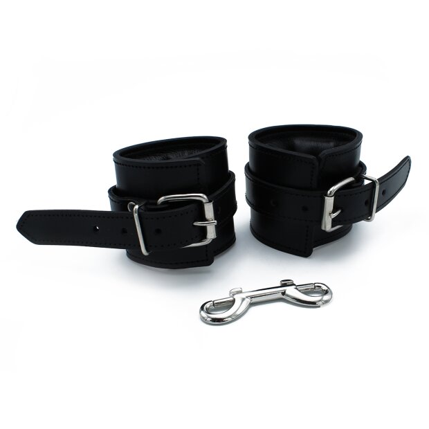 Kiotos Padded Leather Handcuffs Black