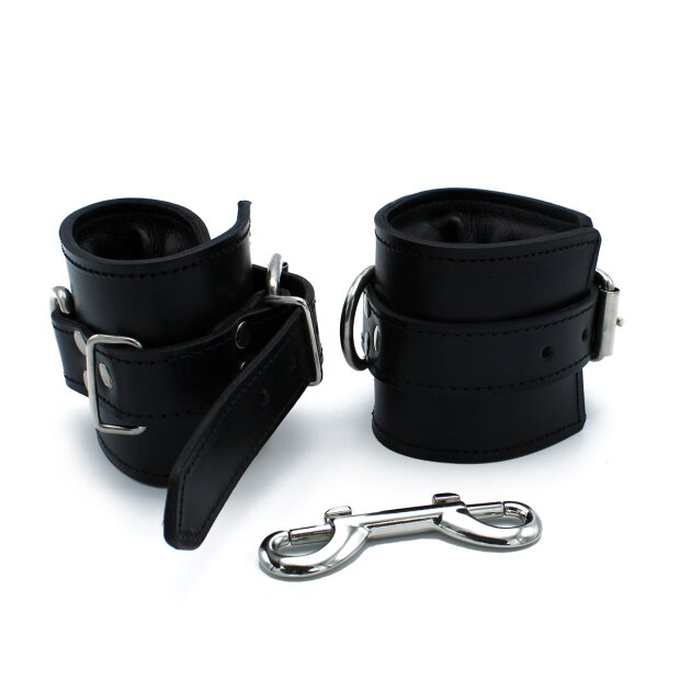Kiotos Padded Leather Handcuffs Black