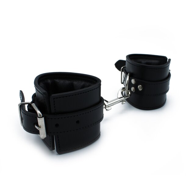 Kiotos Padded Leather Handcuffs Black