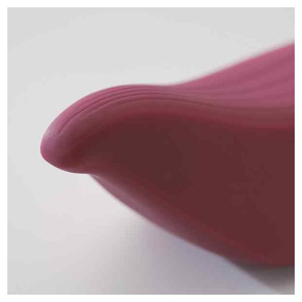 Iroha by Tenga - Tori Clitoral Vibrator Dark Red