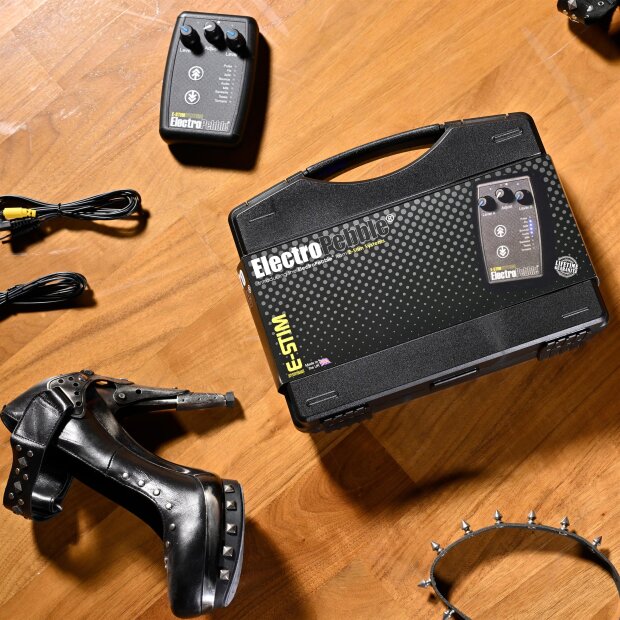 E-Stim ElectroPebble Electro Box