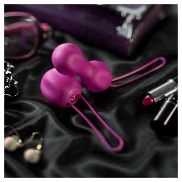 Nomi Tang IntiMate Kegel Set Red Violet
