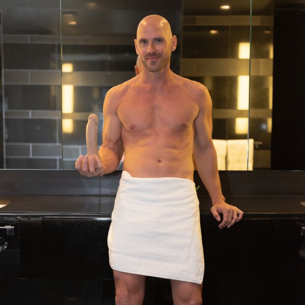 FLESHLIGHT Johnny Sins Dildo 20,5 cm